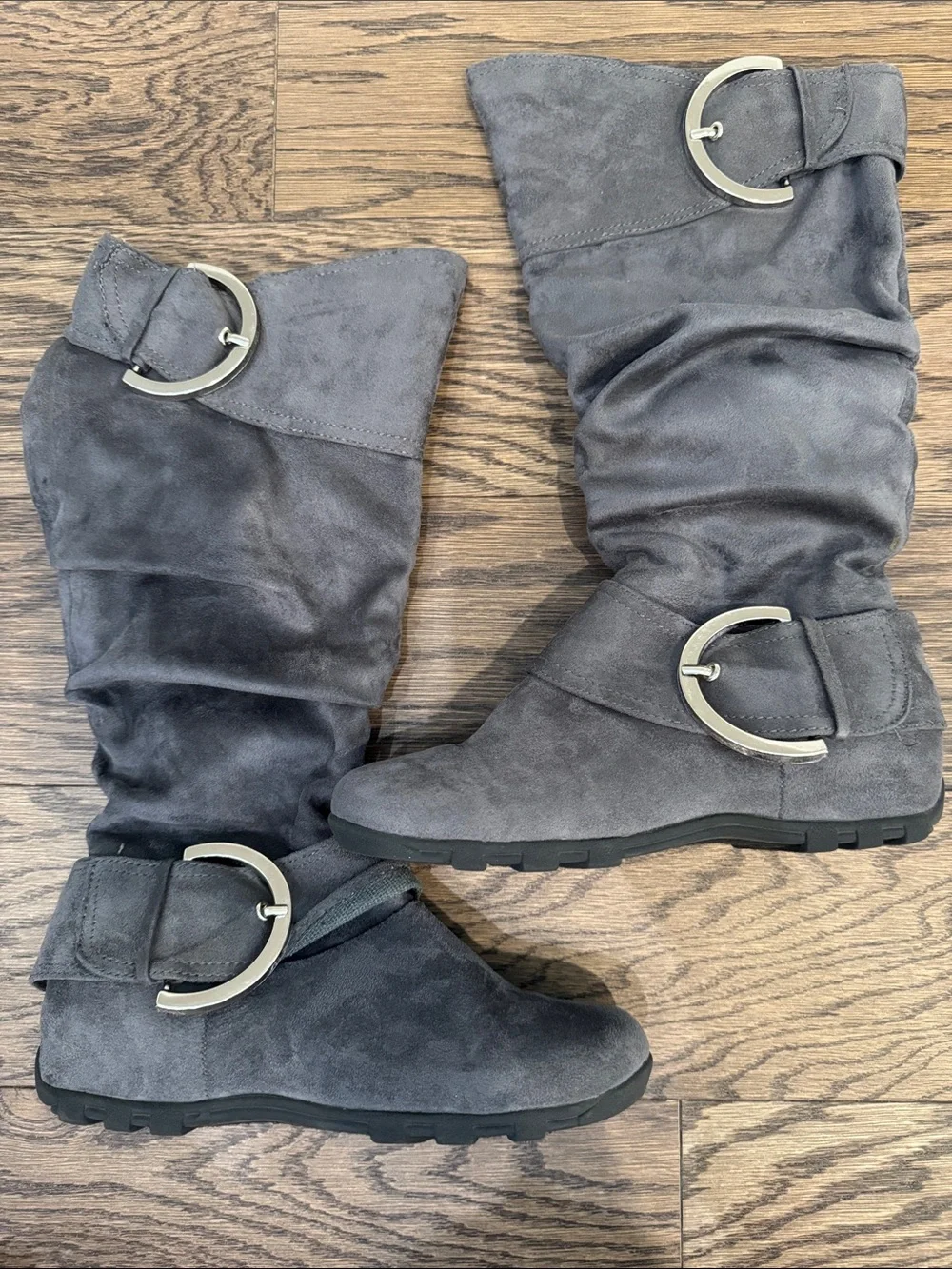Gray Suede Mid-Calf girls Boots - soda brand !
